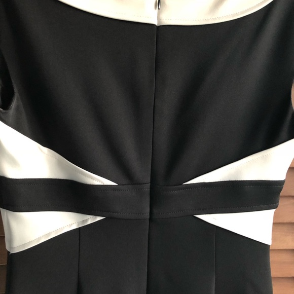 Black and White - Picture 3 of 3